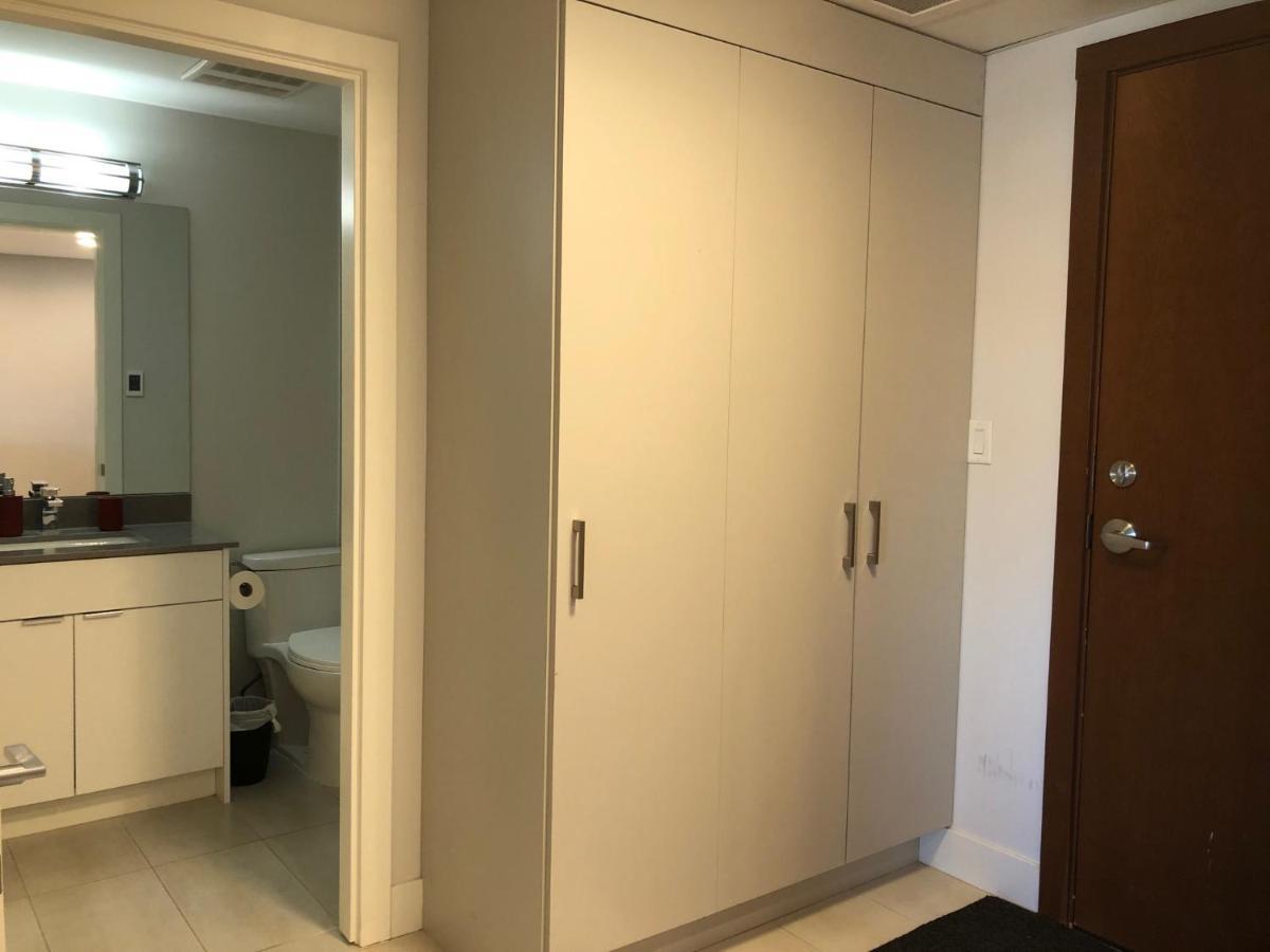 Amicable, Cozy, High Speed Internet, Sleeps 2 Riverview Downtown Apartment YYC المظهر الخارجي الصورة