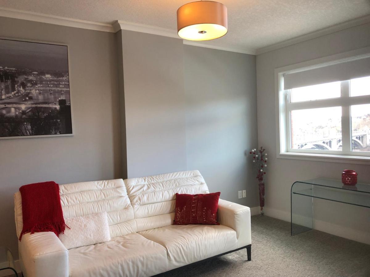 Amicable, Cozy, High Speed Internet, Sleeps 2 Riverview Downtown Apartment YYC المظهر الخارجي الصورة